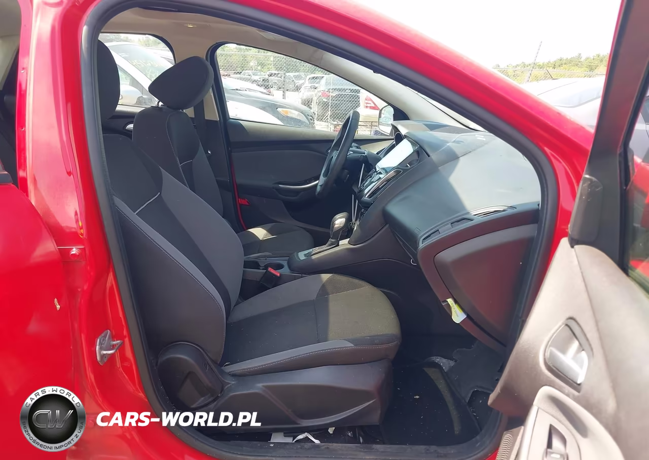 2013 Ford Focus Se VIN:1FADP3F29DL336814 - 5