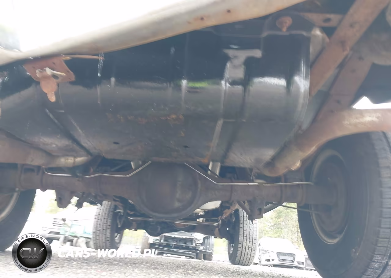 1986 Ford Bronco U100 VIN:1FMEU15HXGLB17197 - 17