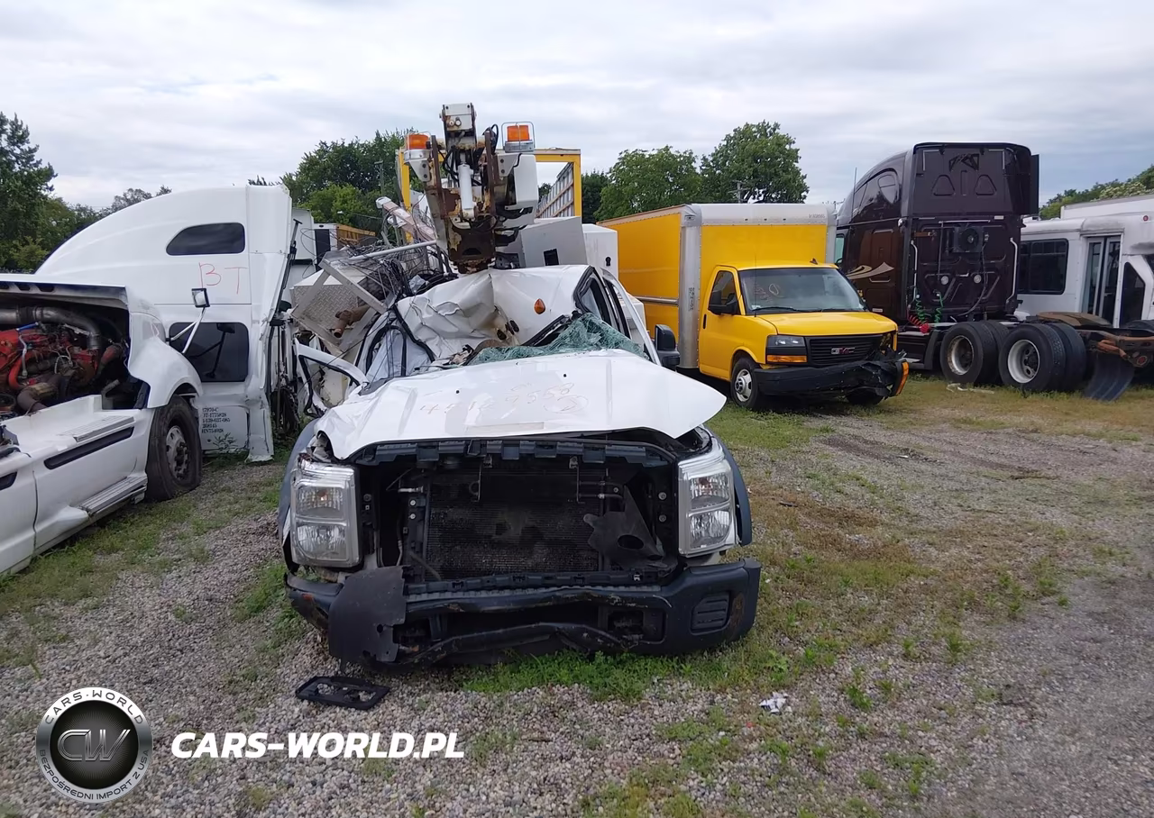 2012 Ford F-450 Chassis Xl VIN:1FDUF4GY0CEC97647 - 11
