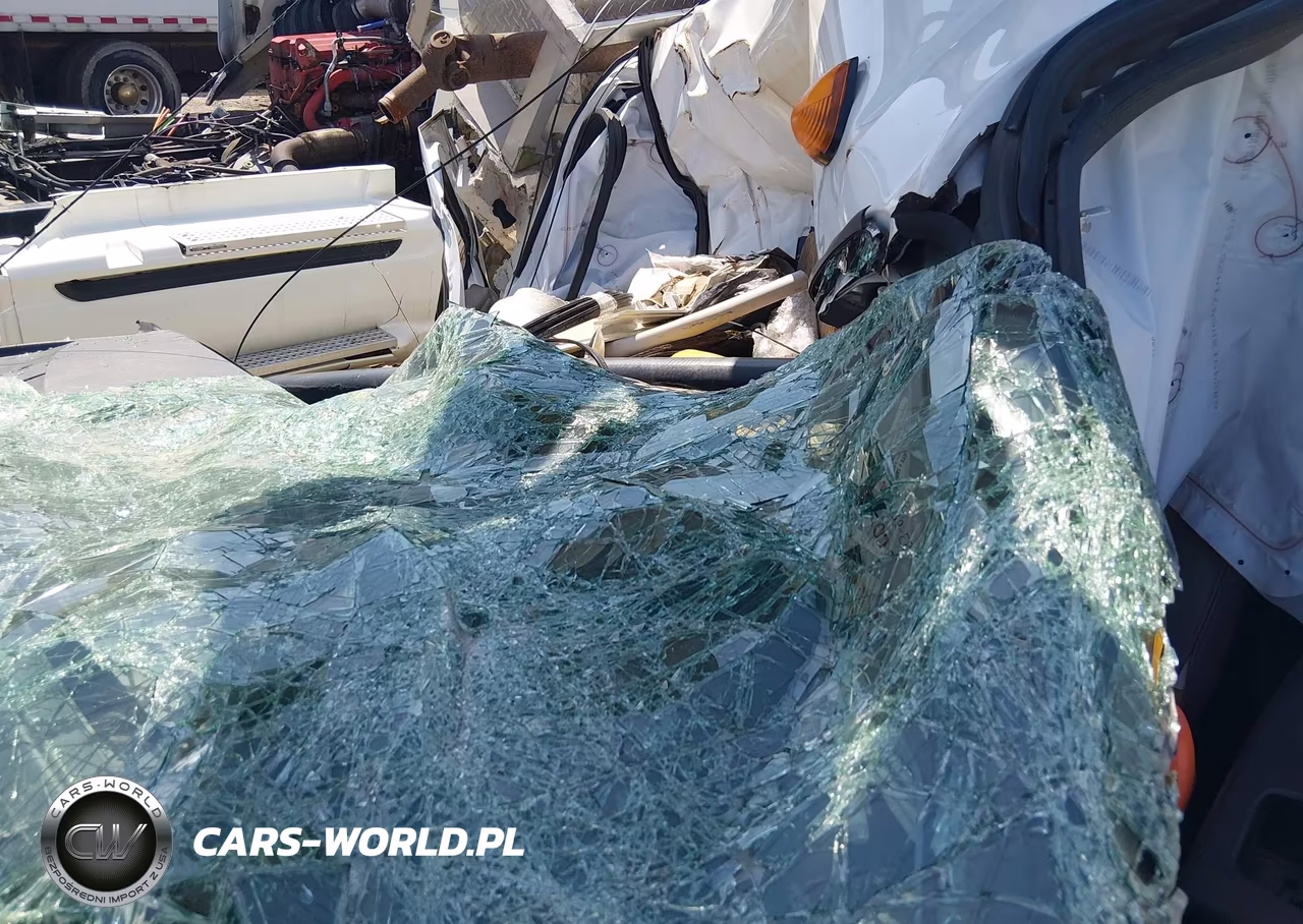 2012 Ford F-450 Chassis Xl VIN:1FDUF4GY0CEC97647 - 7