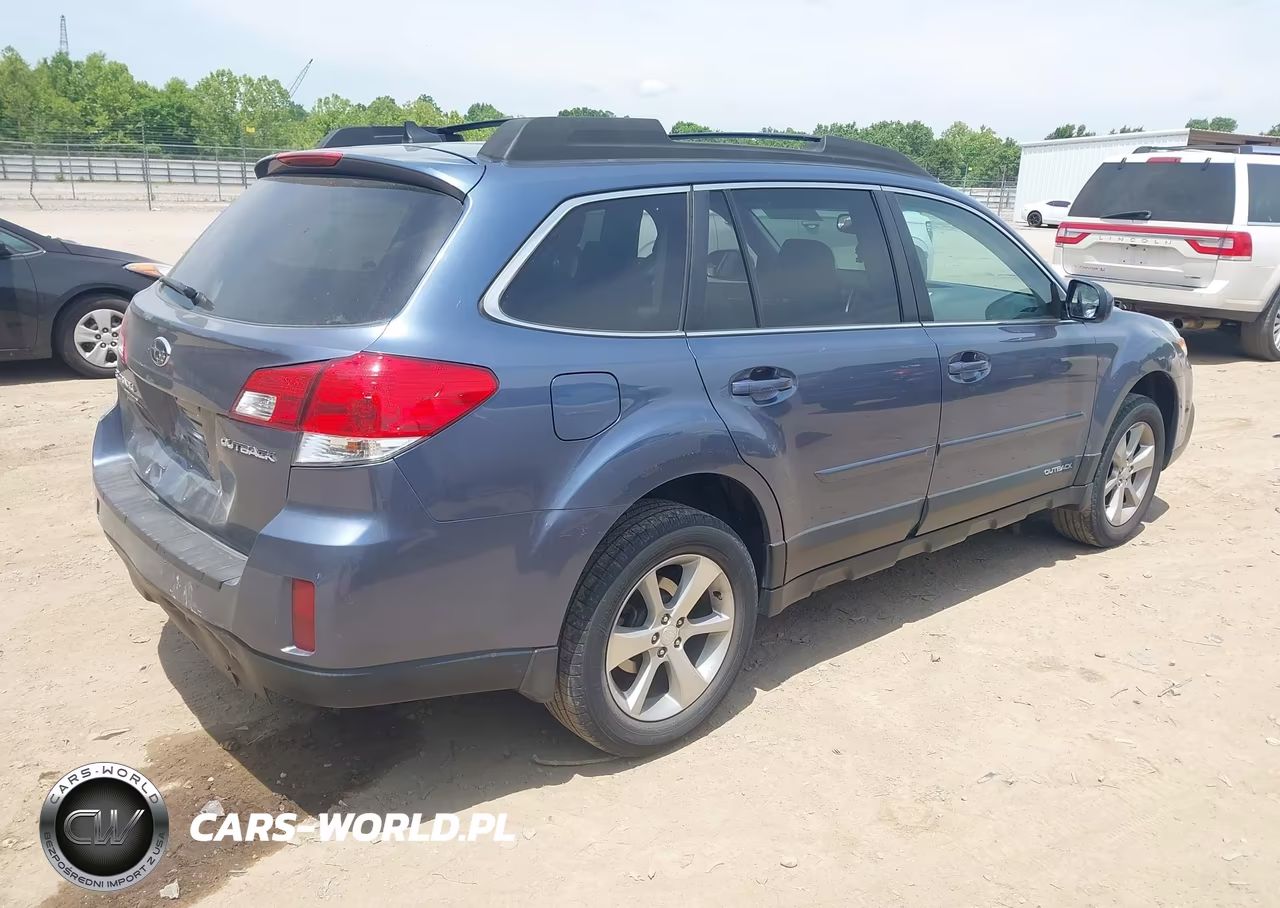 2013 Subaru Outback 2.5I Limited VIN:4S4BRCKC4D3281288 - 4