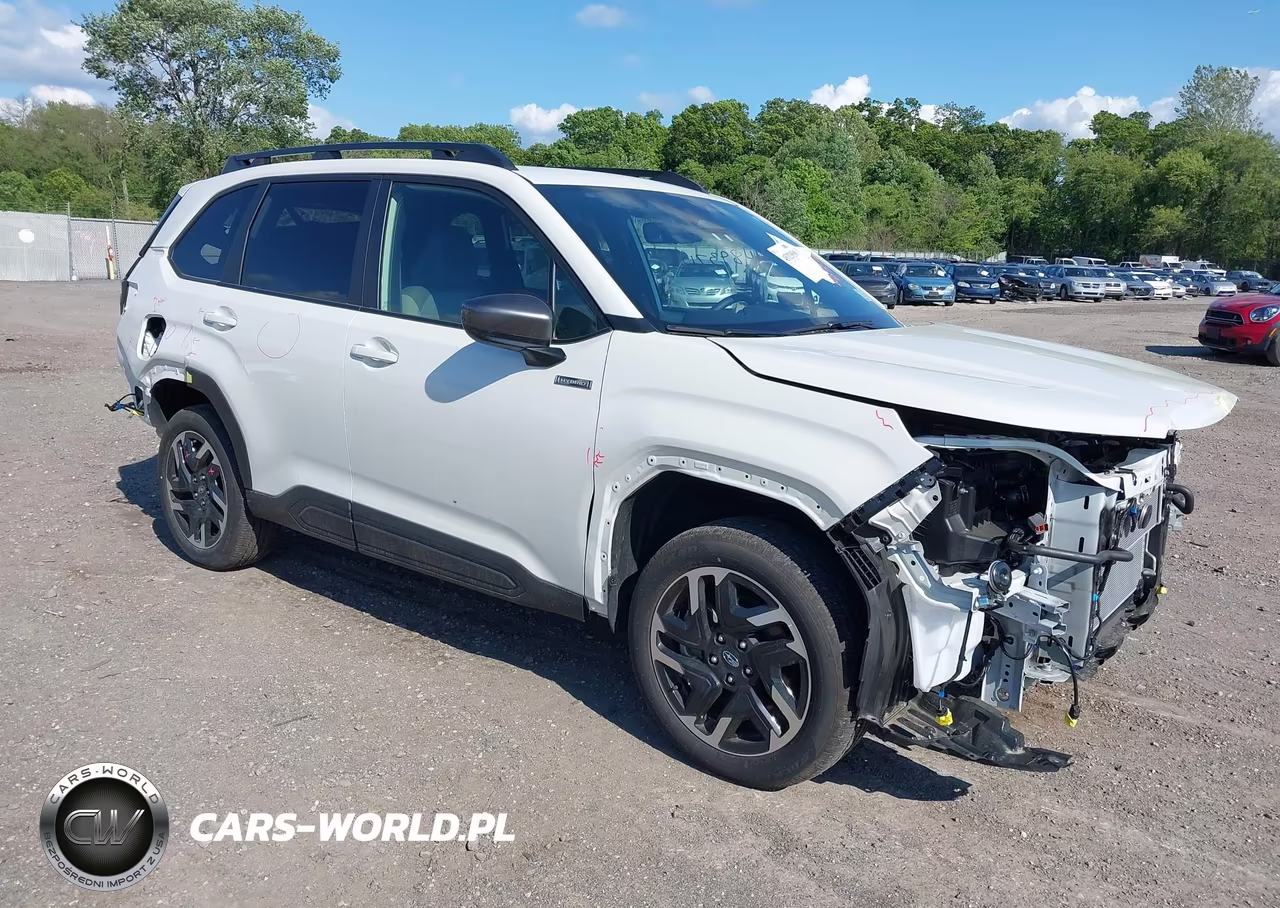 2025 Subaru Forester Premium Hybrid – zdjęcie 1 z 22