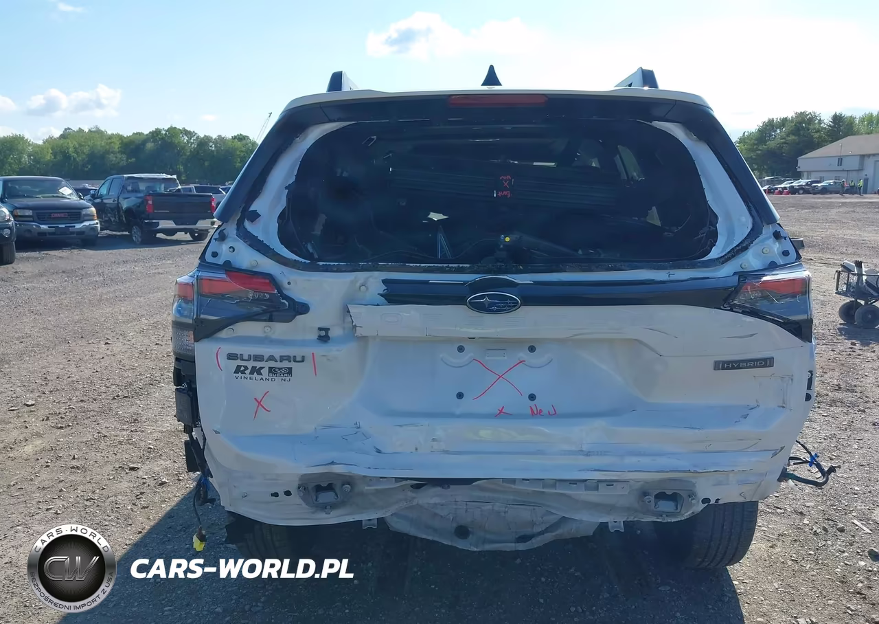 2025 Subaru Forester Premium Hybrid VIN:JF2SLSED7SH447700 - 21