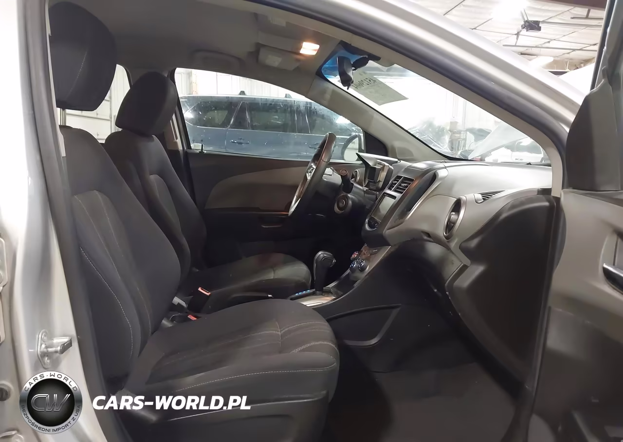 2016 Chevrolet Sonic Lt Auto VIN:1G1JC5SG0G4126812 - 5