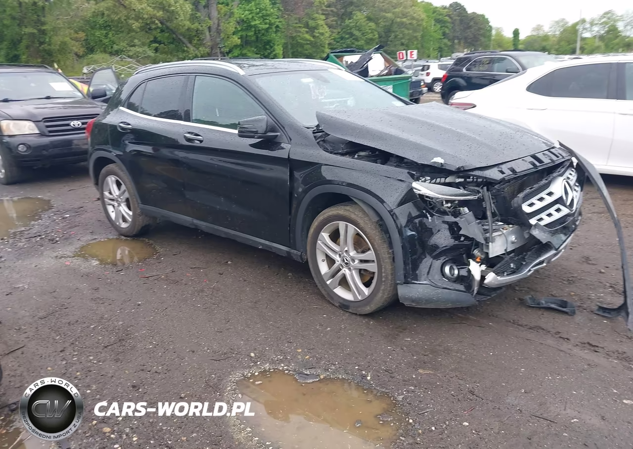 2019 Mercedes-Benz Gla 250 4Matic – zdjęcie 1 z 16