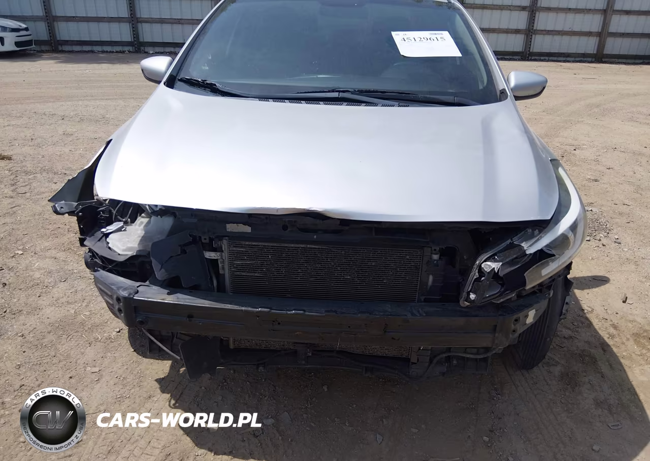 2018 Kia Forte Lx VIN:3KPFL4A78JE200461 - 6