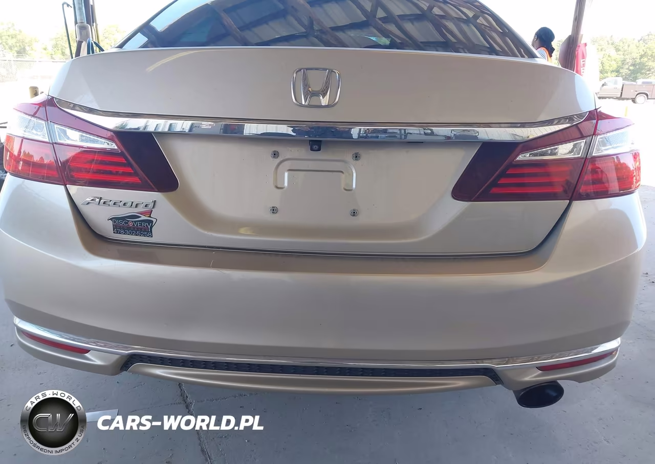 2016 Honda Accord Ex VIN:1HGCR2F7XGA162601 - 17