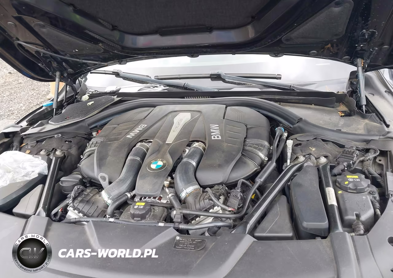 2018 BMW Alpina B7 xDrive VIN:WBA7F2C51JG424941 - 10