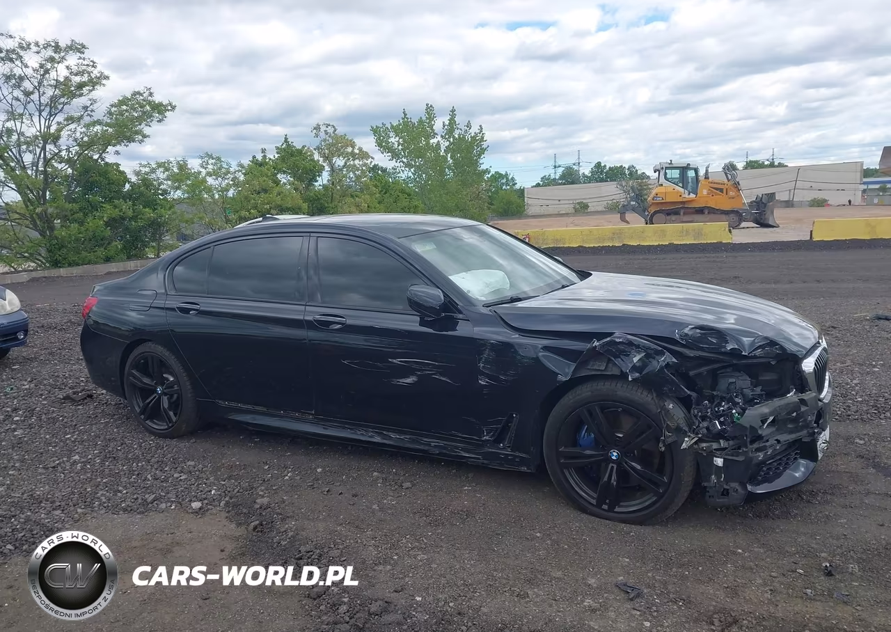 2018 BMW Alpina B7 xDrive VIN:WBA7F2C51JG424941 - 13
