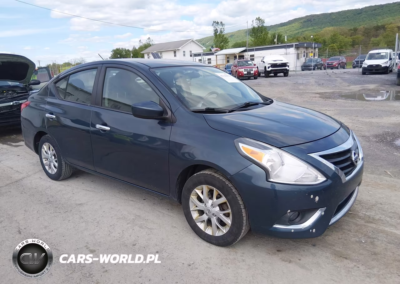 Główne zdjęcie 2015 Nissan Versa 1.6 Sv