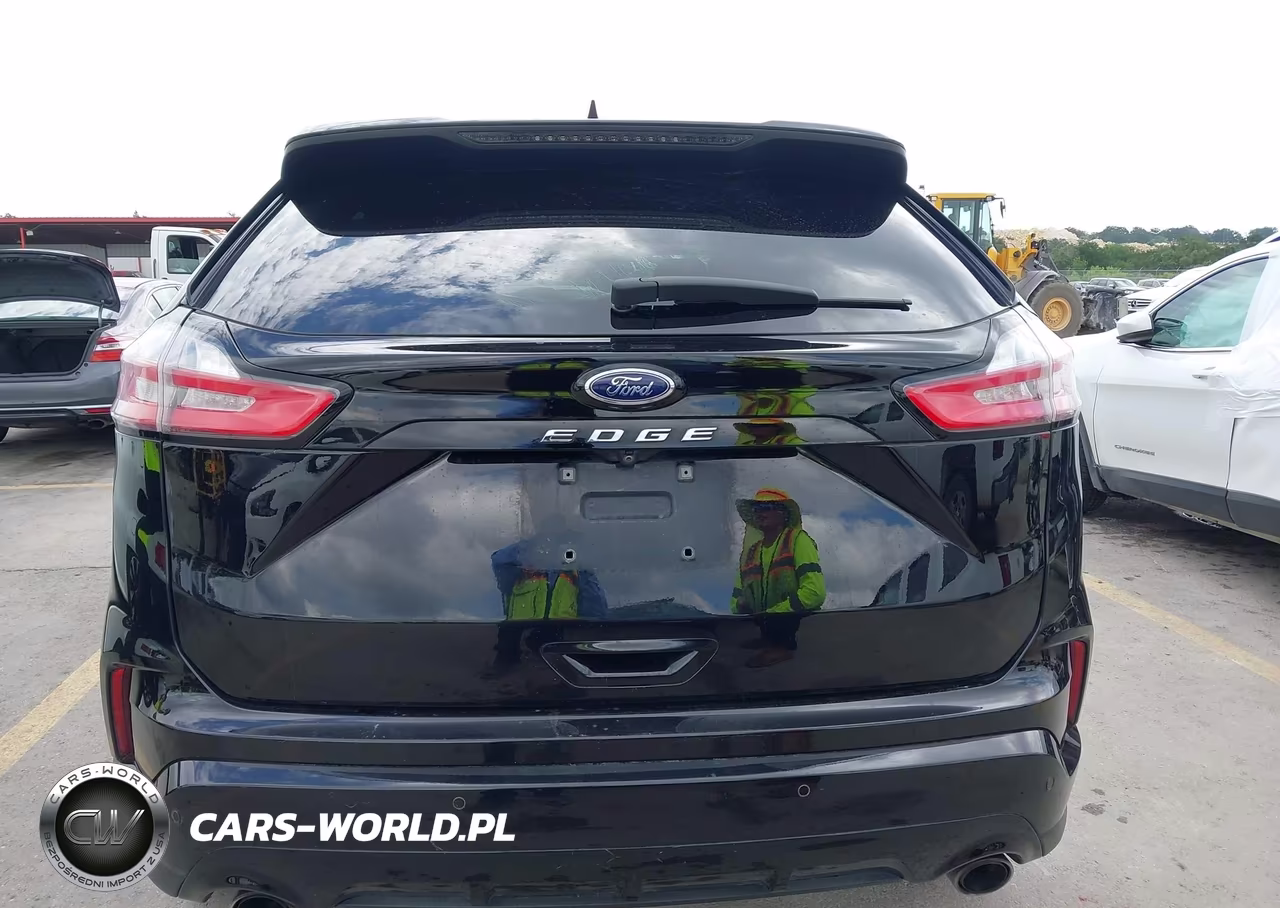 2021 Ford Edge St-Line VIN:2FMPK3J90MBA13936 - 17
