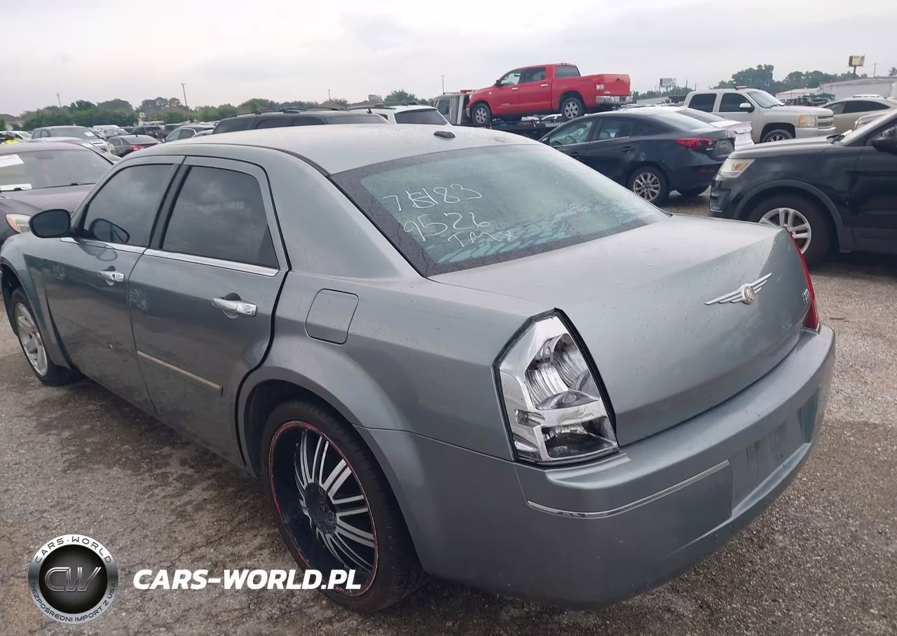 2007 Chrysler 300 Touring VIN:2C3KA53G47H839526 - 3