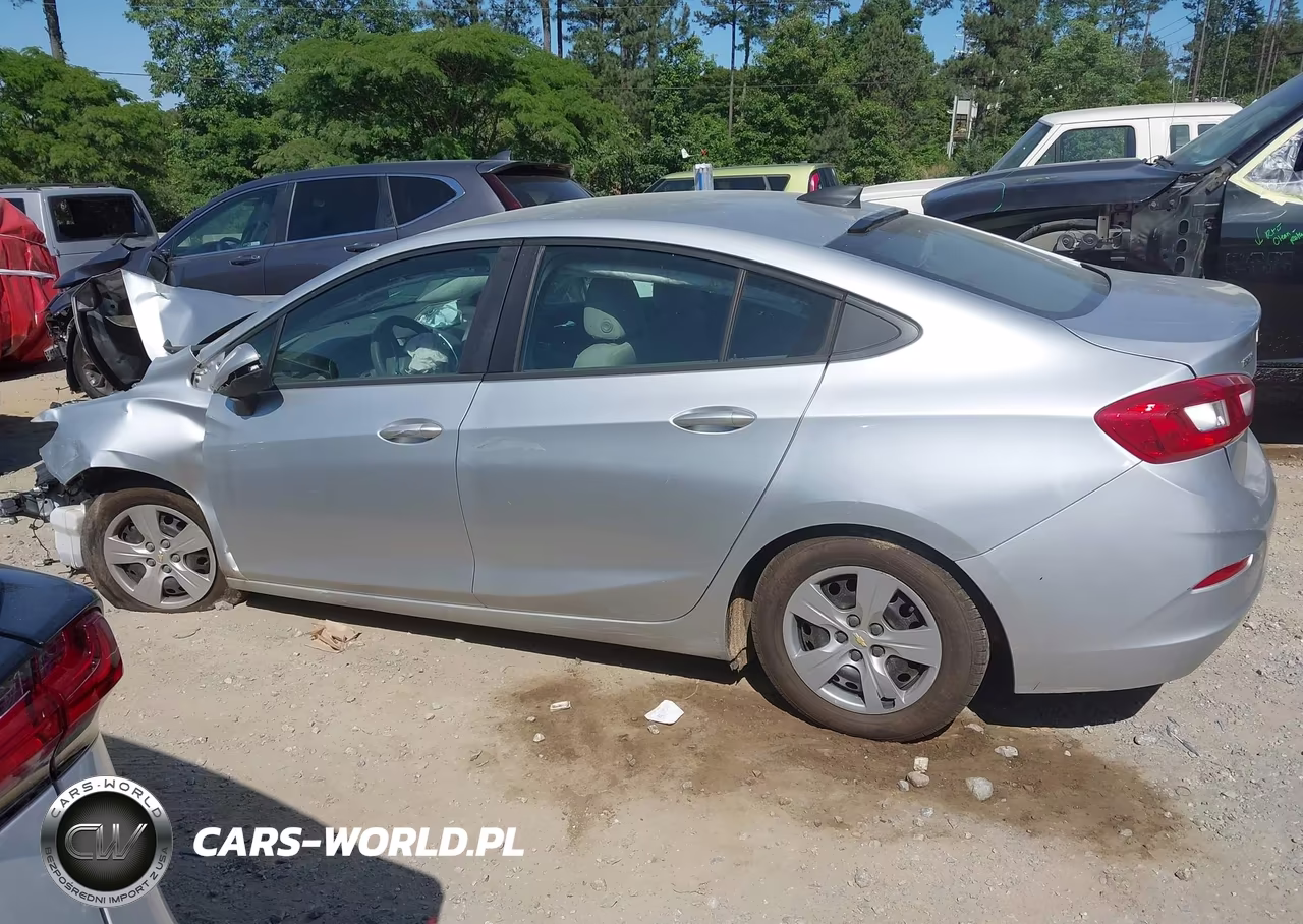 2017 Chevrolet Cruze Ls Auto VIN:1G1BC5SM2H7126563 - 14