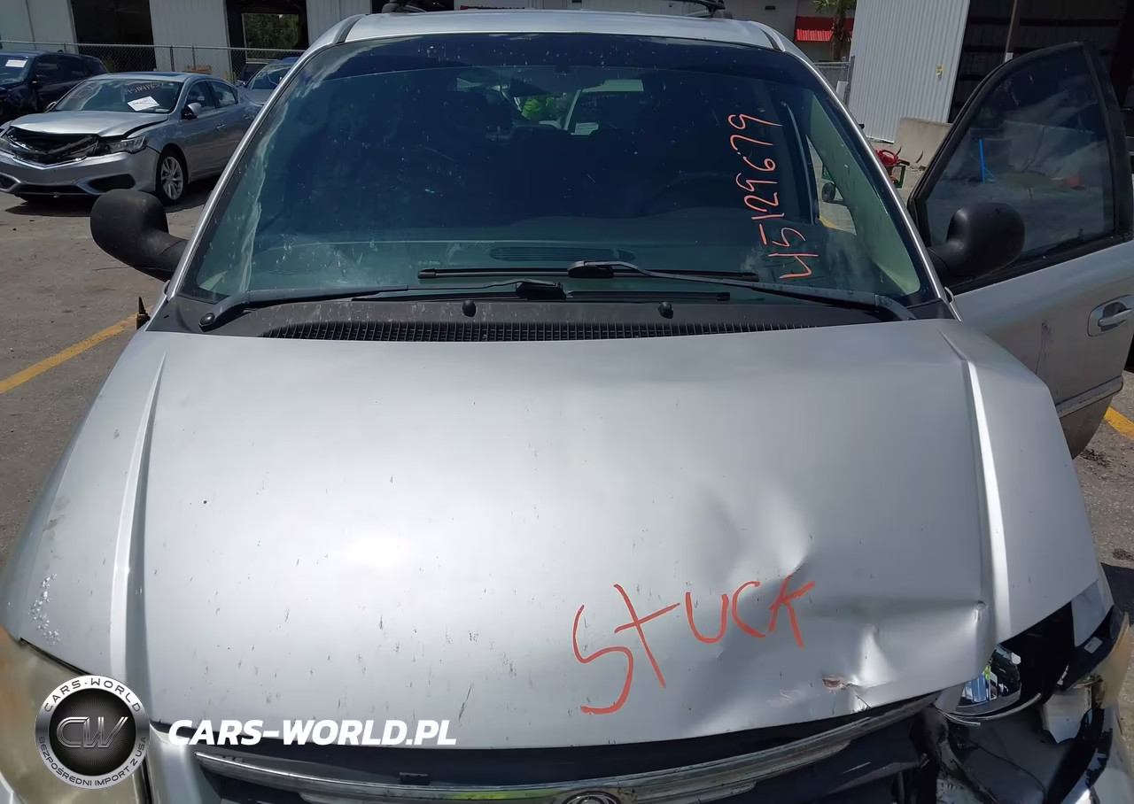 2006 Chrysler Town & Country Touring VIN:2A4GP54L26R796805 - 10