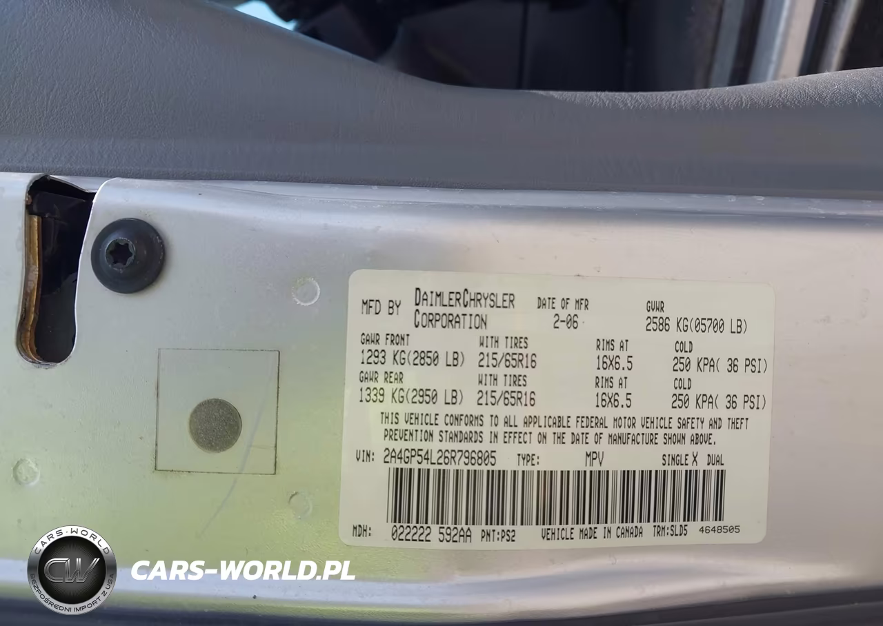 2006 Chrysler Town & Country Touring VIN:2A4GP54L26R796805 - 9