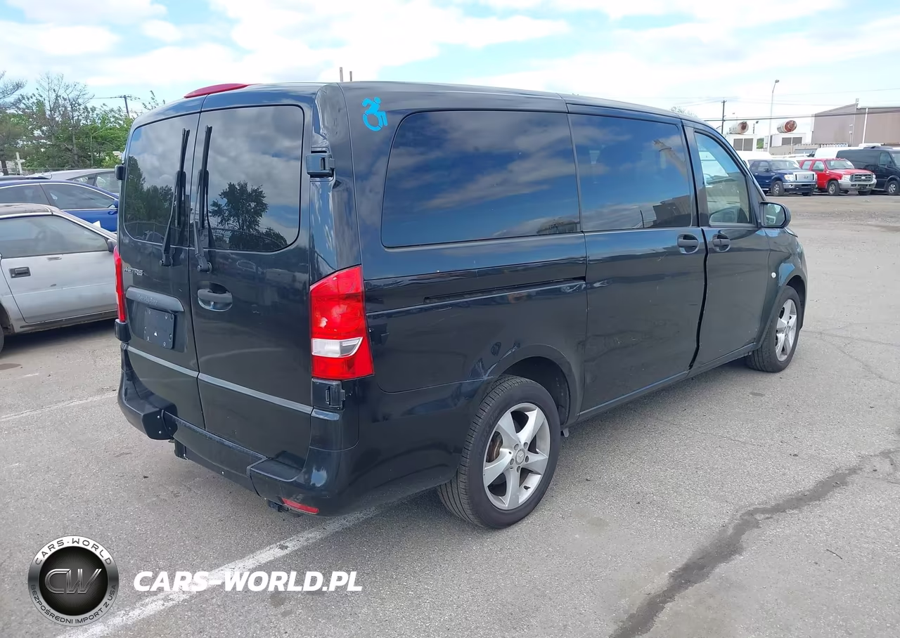 2018 Mercedes-Benz Metris VIN:WD4PG2EE7J3393804 - 4