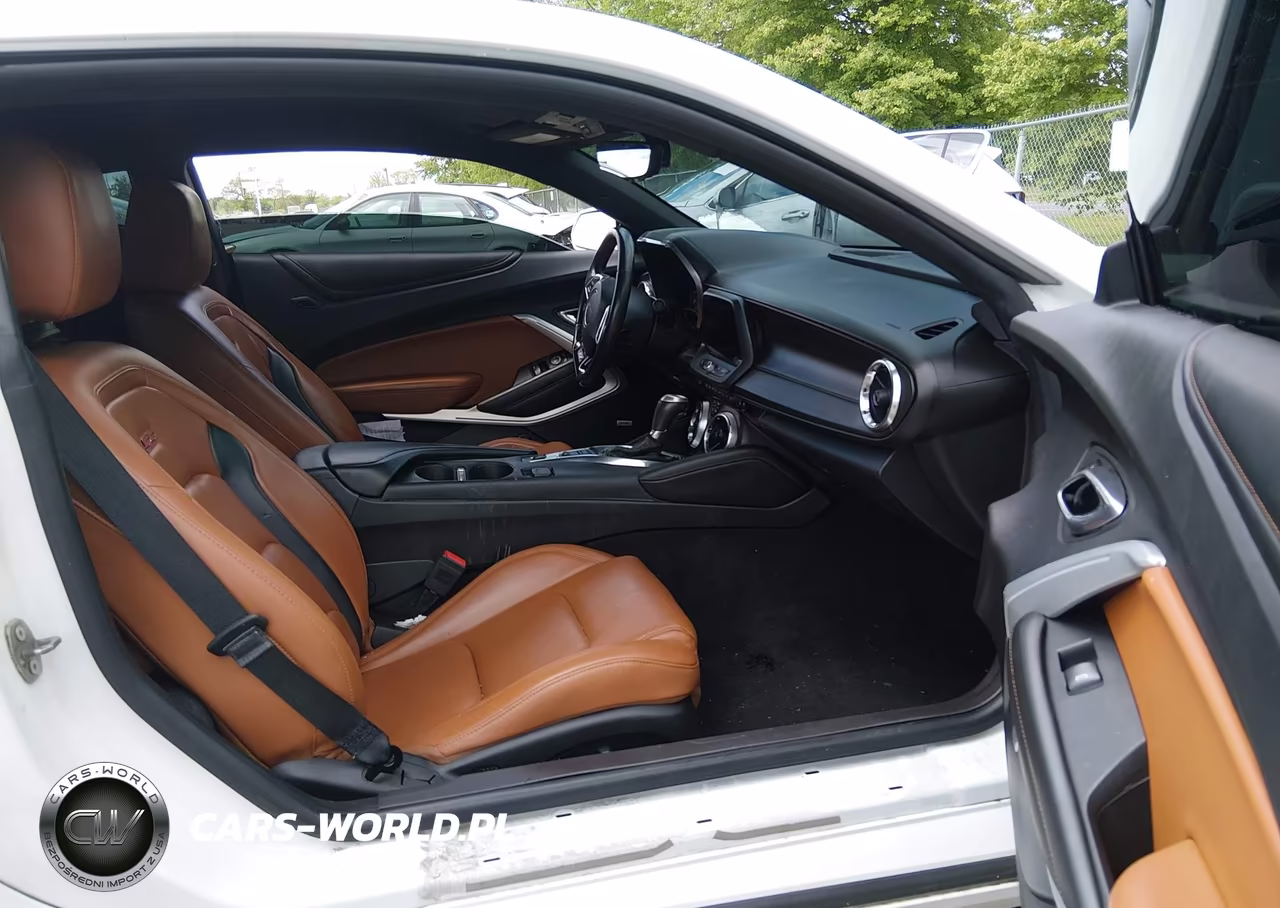 2019 Chevrolet Camaro 2Ss VIN:1G1FH1R71K0104601 - 5