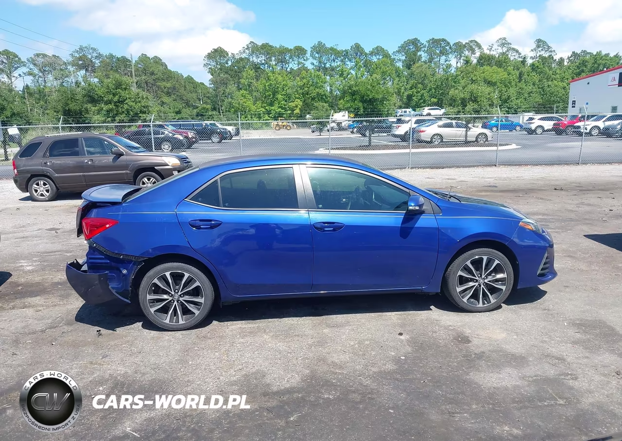 2017 Toyota Corolla Se VIN:5YFBURHE0HP734155 - 13