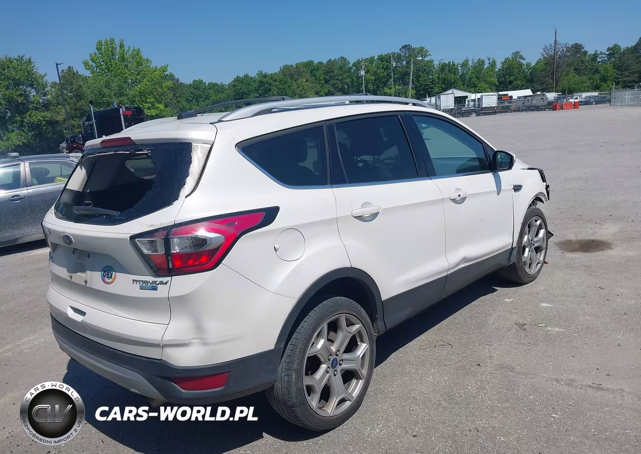 2017 Ford Escape Titanium VIN:1FMCU9J94HUB85074 - 4