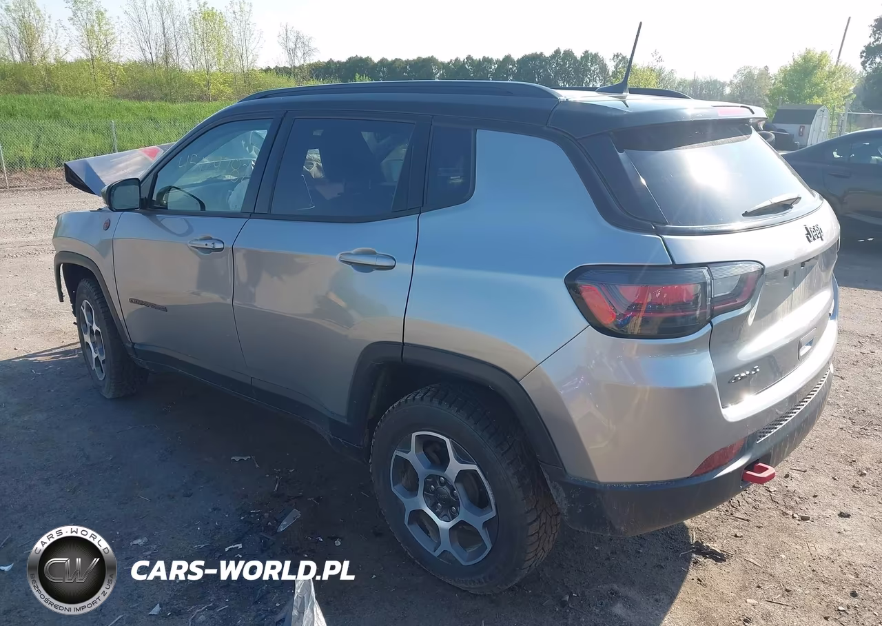 2022 Jeep Compass Trailhawk 4X4 VIN:3C4NJDDB0NT208895 - 3