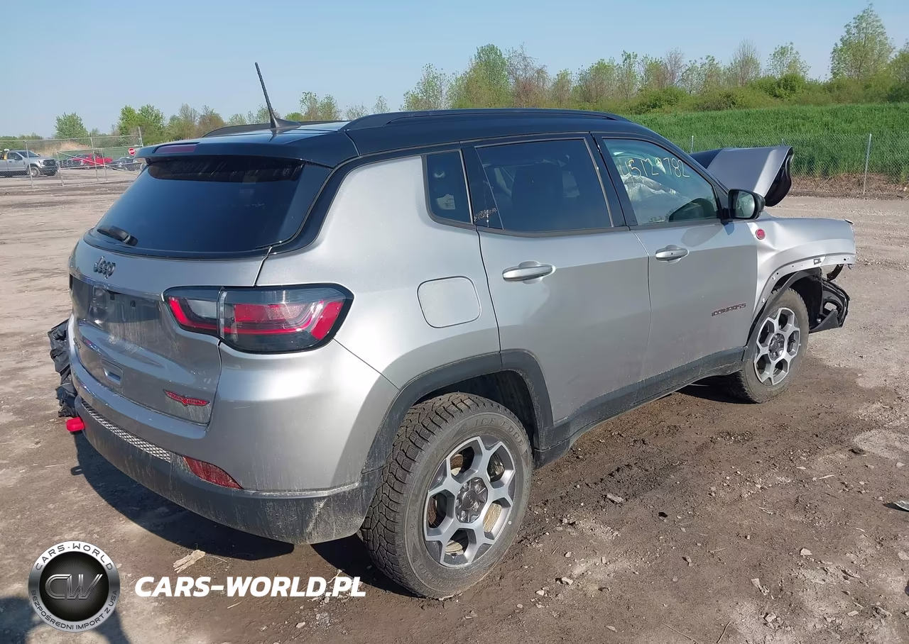 2022 Jeep Compass Trailhawk 4X4 VIN:3C4NJDDB0NT208895 - 4