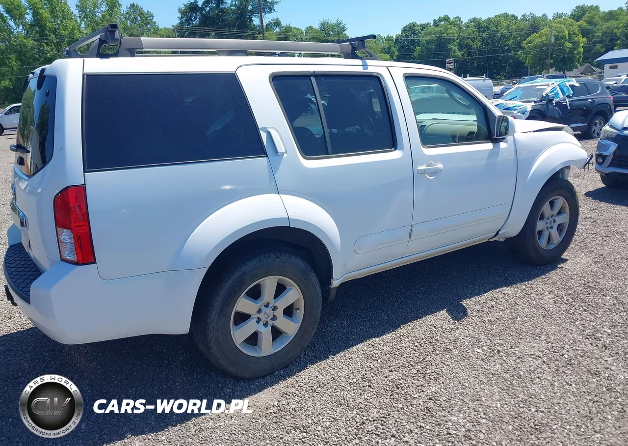 2011 Nissan Pathfinder S VIN:5N1AR1NN3BC624960 - 4