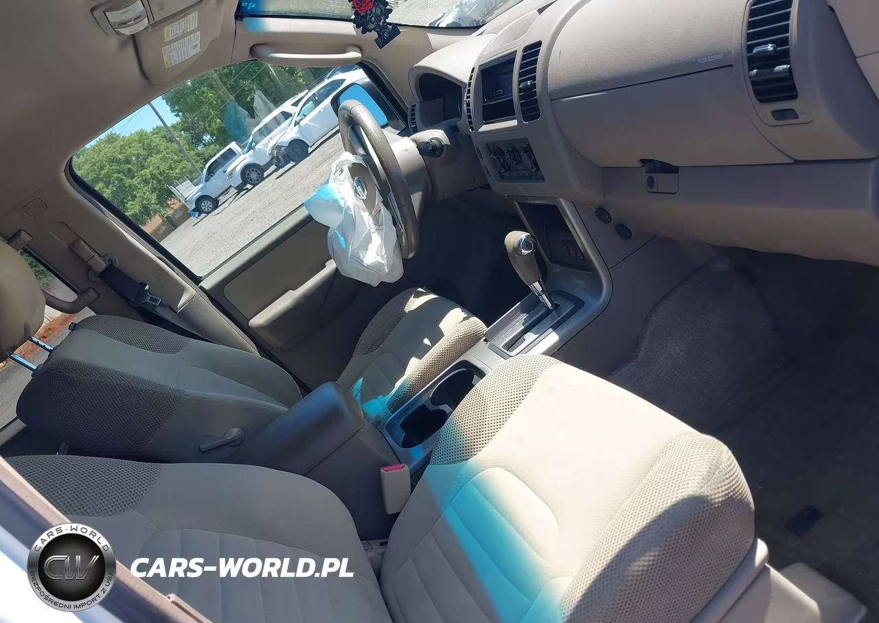 2011 Nissan Pathfinder S VIN:5N1AR1NN3BC624960 - 5