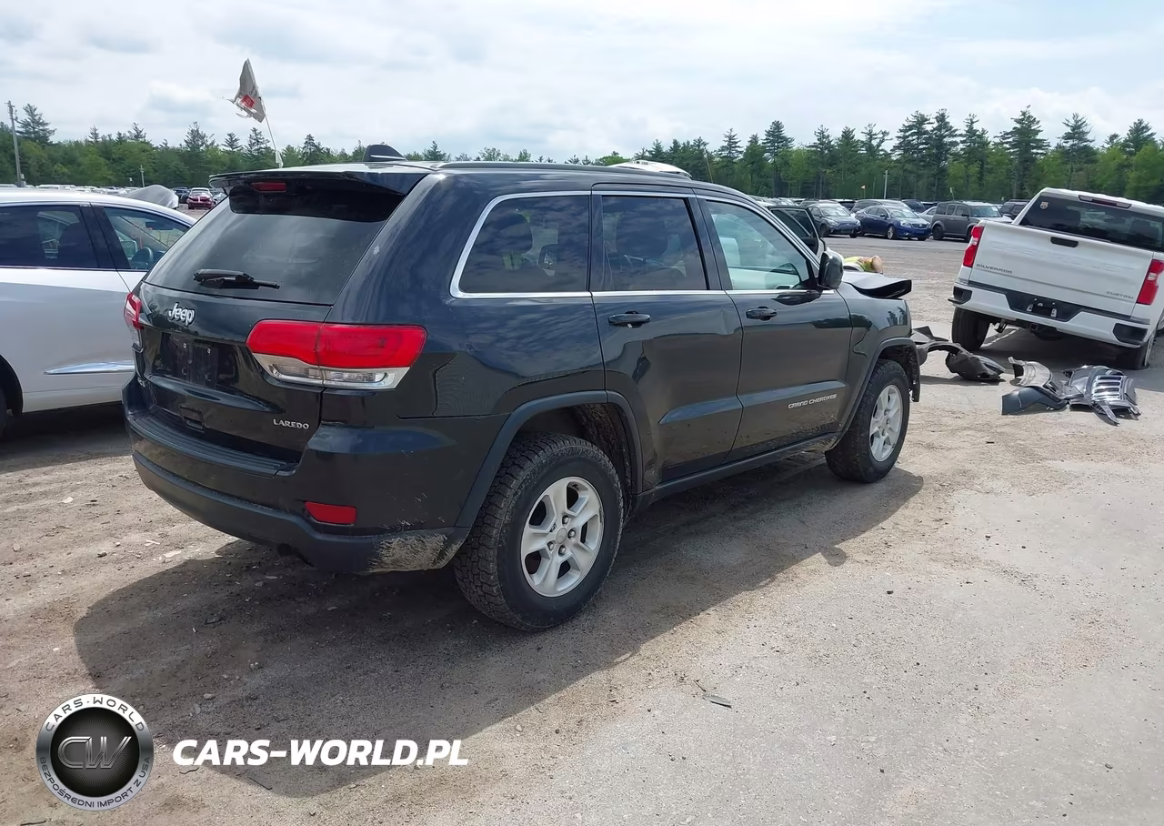 2014 Jeep Grand Cherokee Laredo VIN:1C4RJFAG2EC392441 - 4