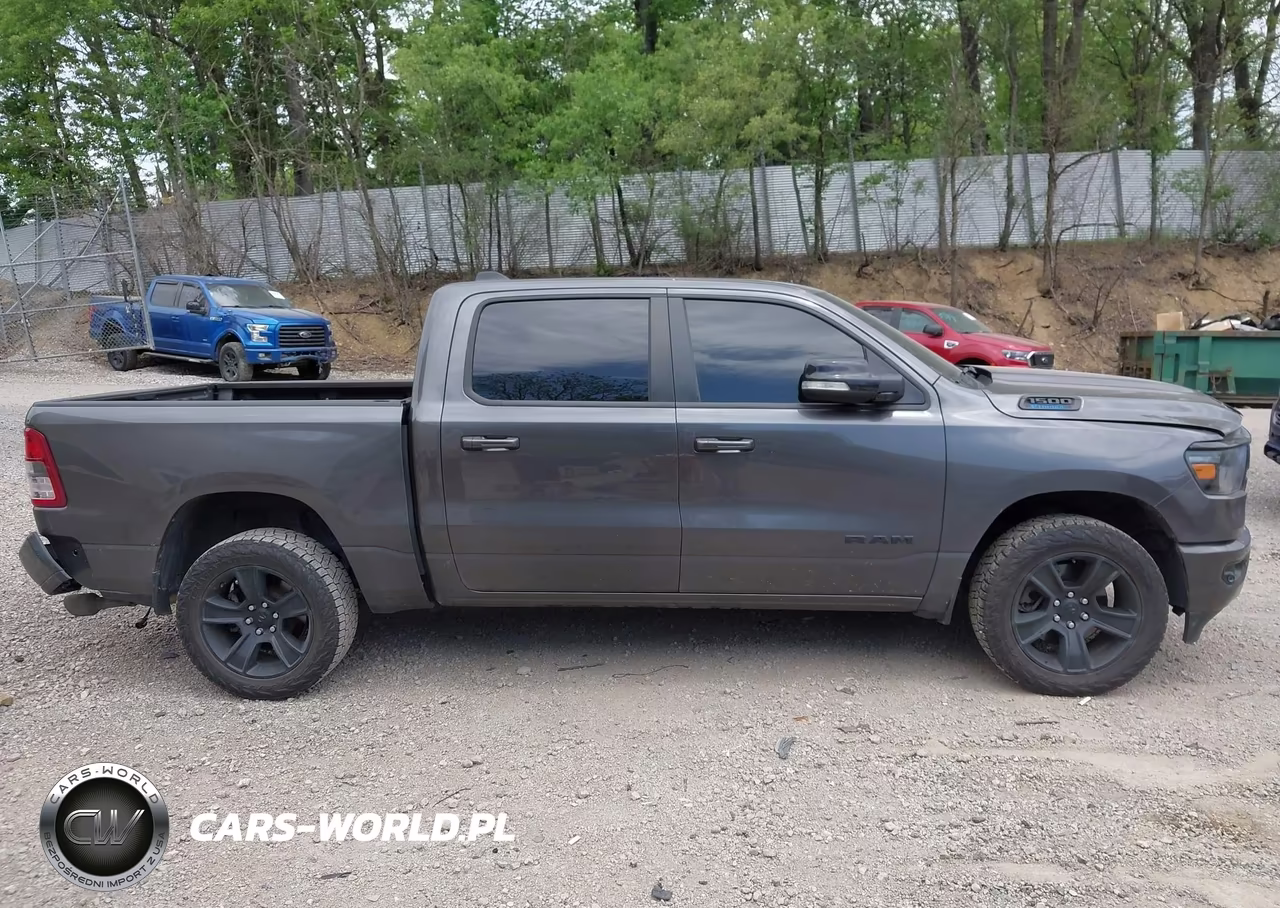 2021 Ram 1500 Big Horn 4X4 5'7 Box VIN:1C6RRFFG1MN747997 - 14