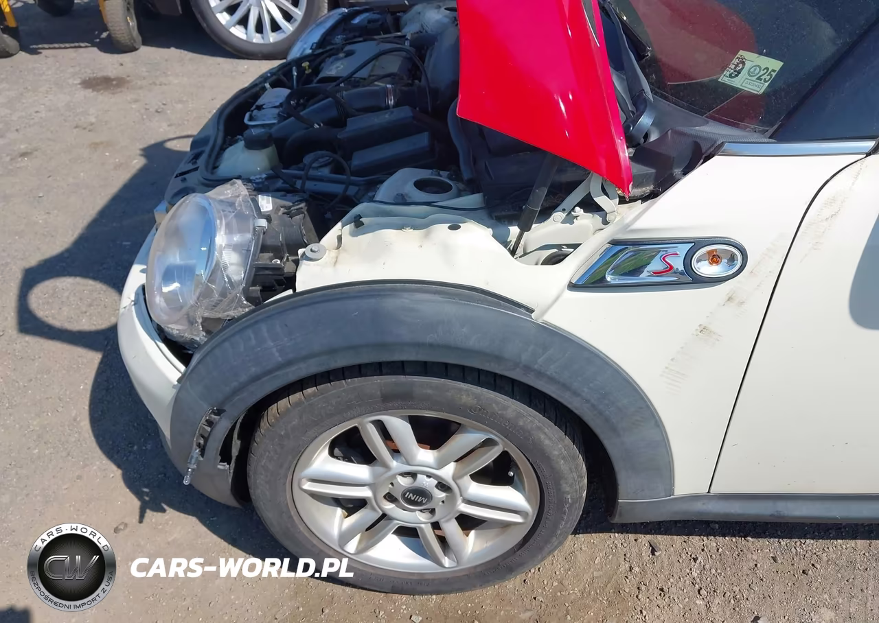 2015 Mini Convertible Cooper S VIN:WMWZP3C5XFT708319 - 6