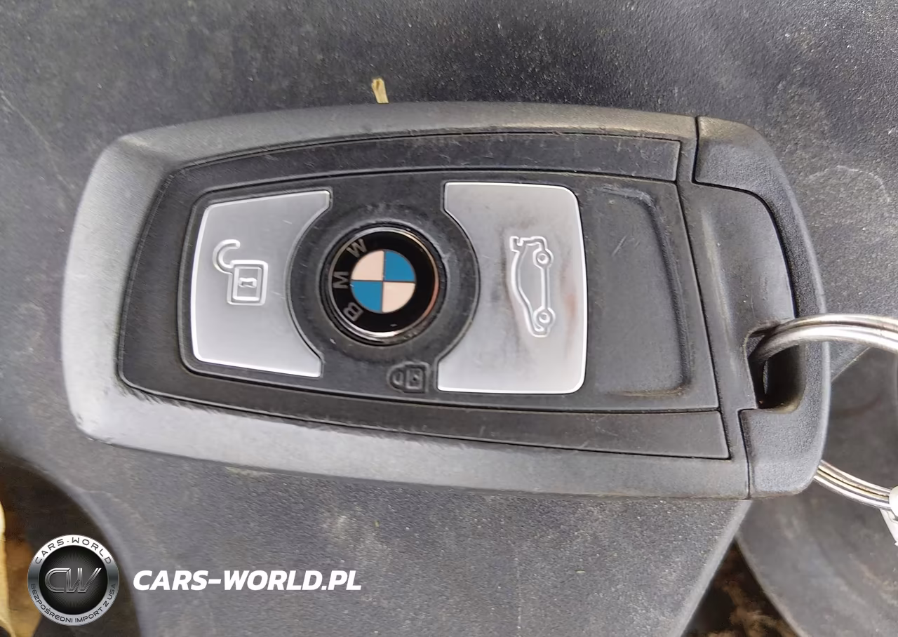 2015 BMW 328I VIN:WBA3A5C5XFP605560 - 11