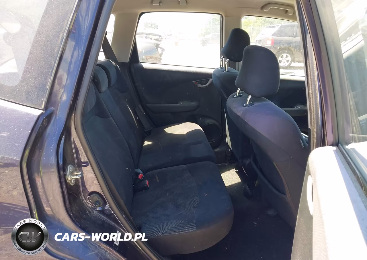 2010 Honda Fit VIN:JHMGE8H41AC018835 - 8