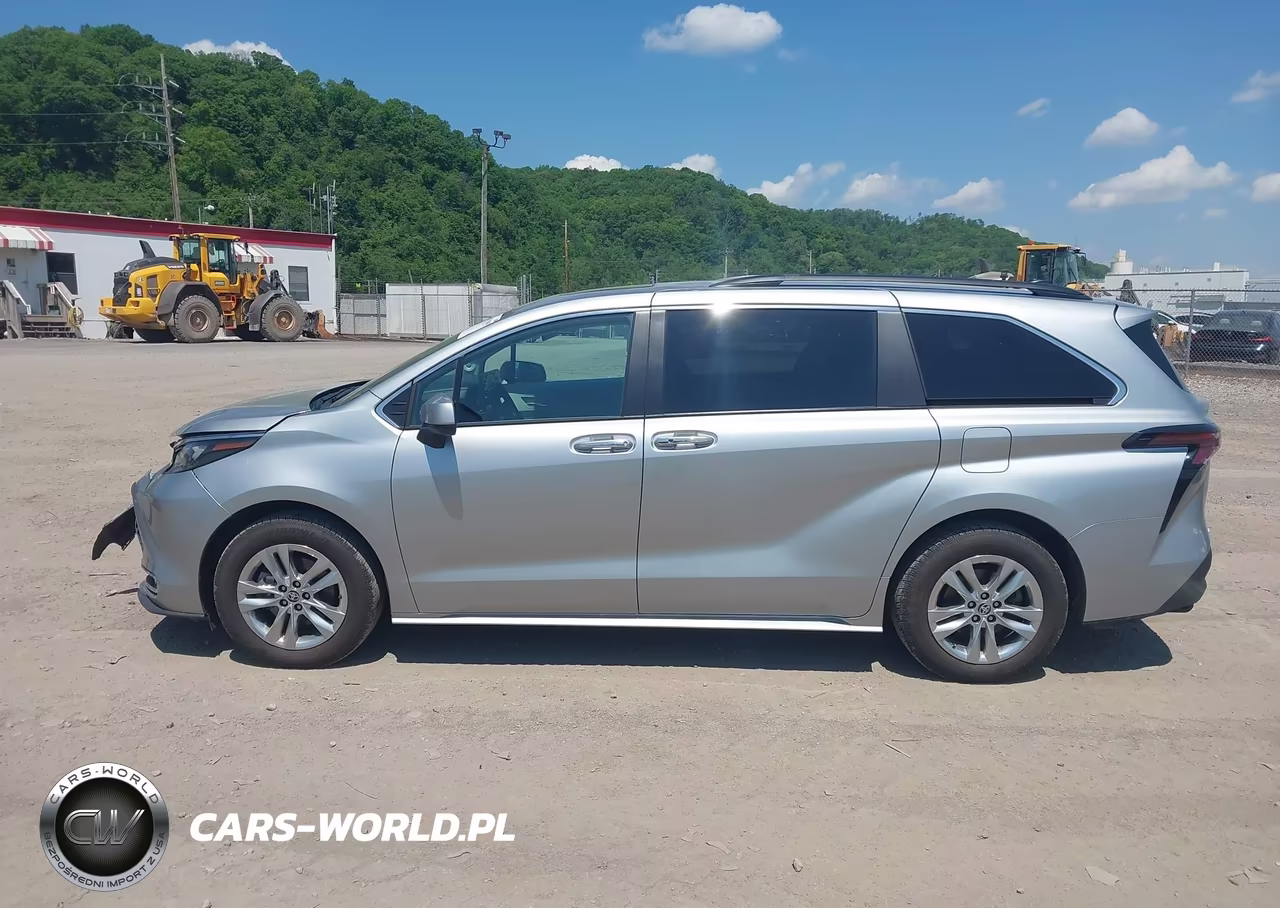 2024 Toyota Sienna Xle VIN:5TDJSKFC8RS147074 - 14