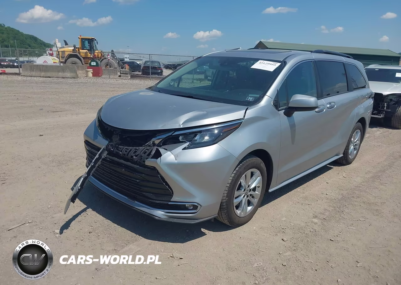 2024 Toyota Sienna Xle VIN:5TDJSKFC8RS147074 - 2