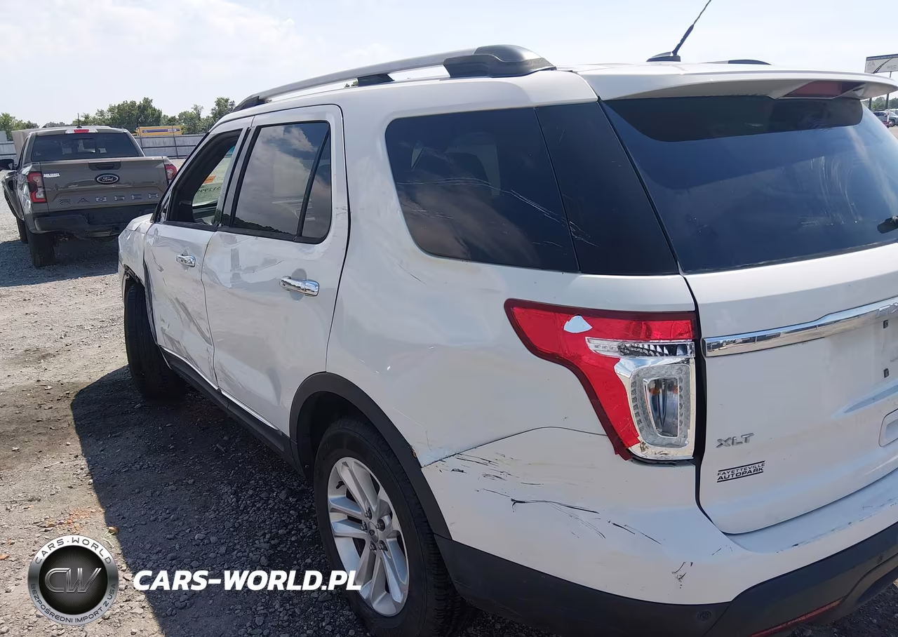 2011 Ford Explorer Xlt VIN:1FMHK7D86BGA30003 - 6