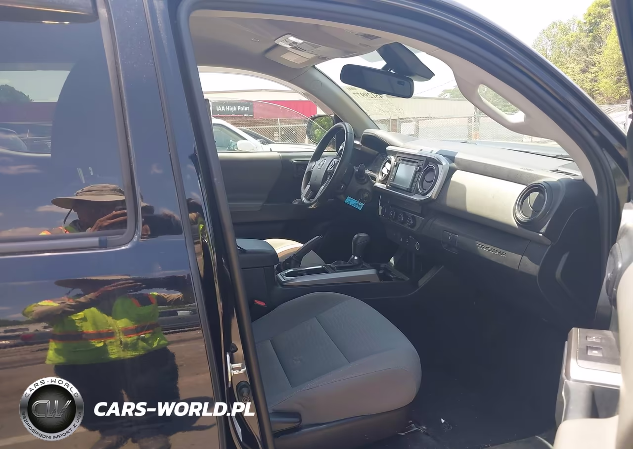 2019 Toyota Tacoma Sr5 V6 VIN:3TMCZ5AN5KM271100 - 5