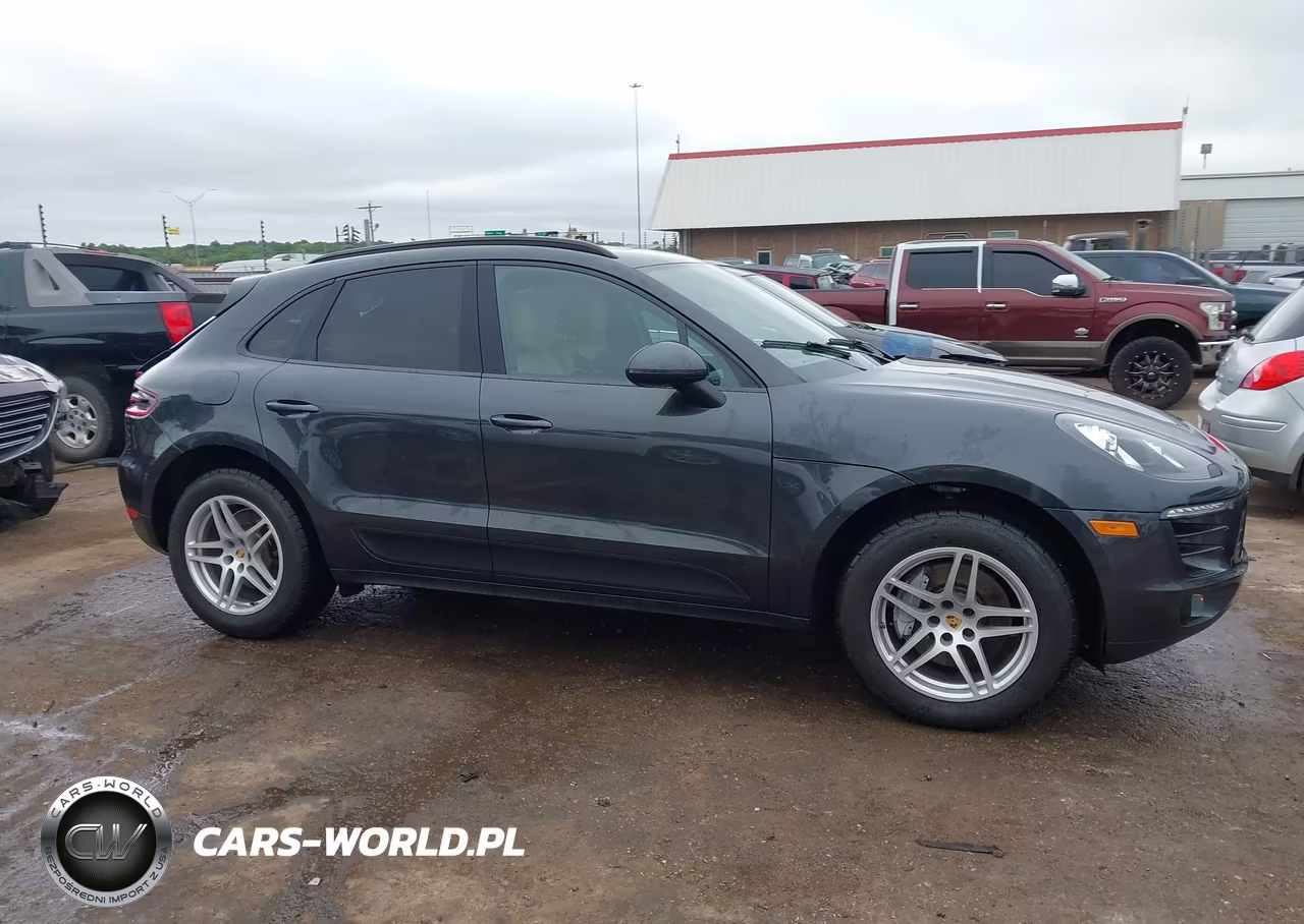 2017 Porsche Macan VIN:WP1AA2A58HLB01917 - 13