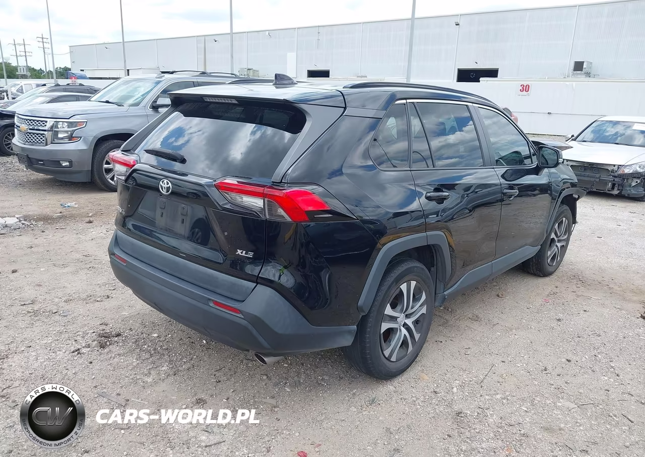2021 Toyota Rav4 Xle VIN:2T3W1RFV7MW175619 - 4