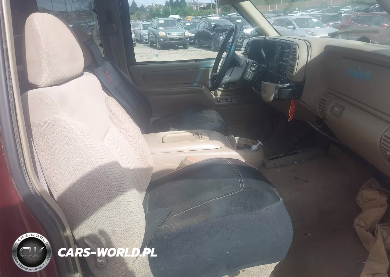 1998 Chevrolet K1500 Fleetside VIN:1GCEK19R7WE167930 - 5