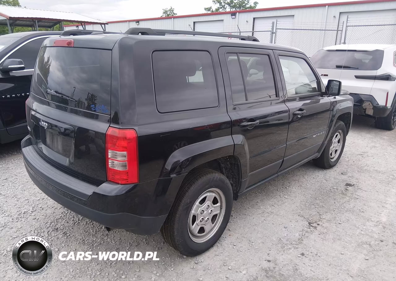 2016 Jeep Patriot Sport VIN:1C4NJRBB9GD520612 - 4