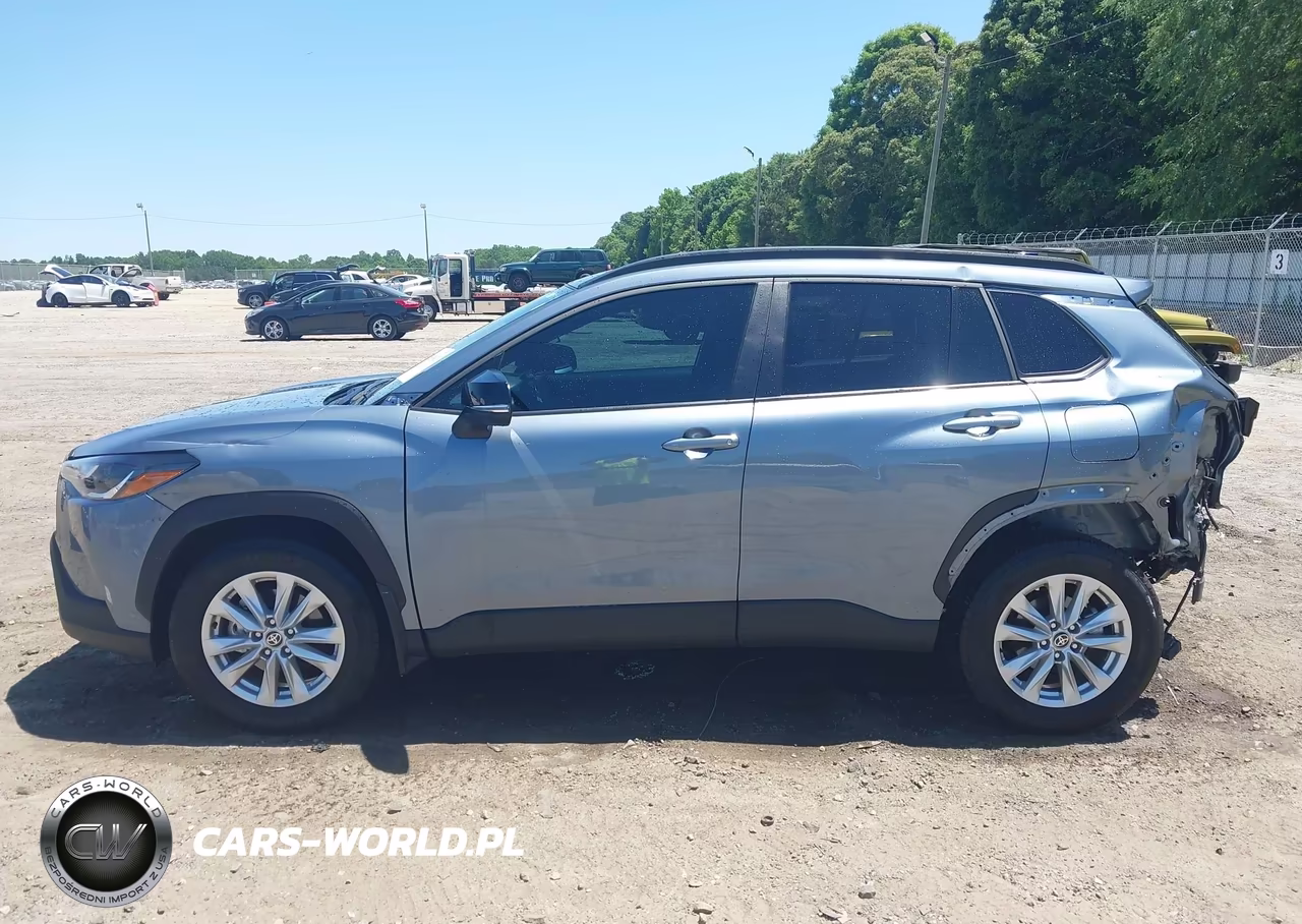 2025 Toyota Corolla Cross Le VIN:7MUBAAAG2SV139821 - 15
