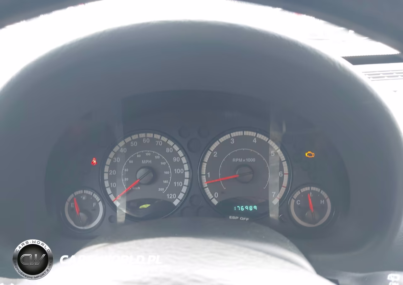 2007 Jeep Liberty Sport VIN:1J4GL48KX7W652645 - 7