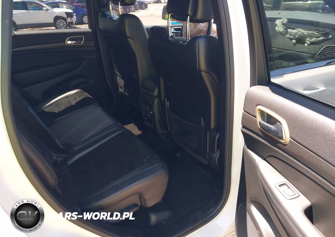2015 Jeep Grand Cherokee Altitude VIN:1C4RJFAG3FC699666 - 8