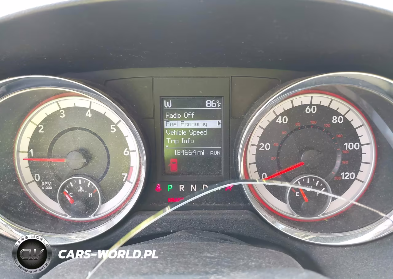 2011 Dodge Grand Caravan Crew VIN:2D4RN5DG2BR764702 - 7