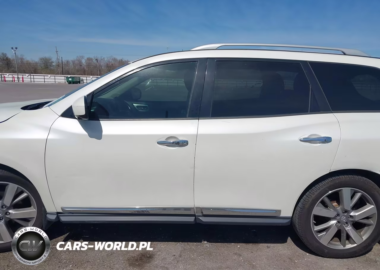 2015 Nissan Pathfinder Platinum VIN:5N1AR2MN4FC661710 - 14