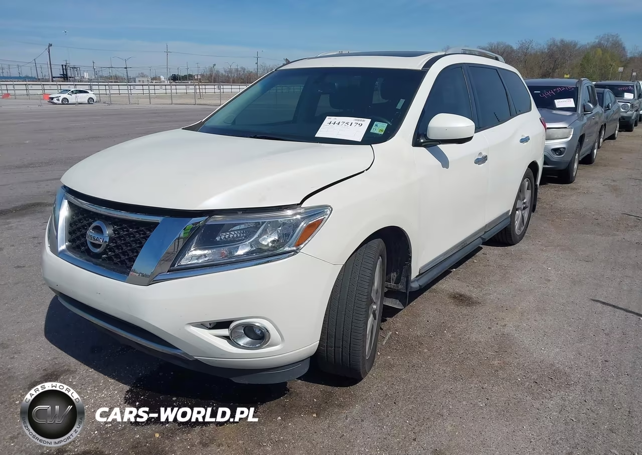 2015 Nissan Pathfinder Platinum VIN:5N1AR2MN4FC661710 - 2