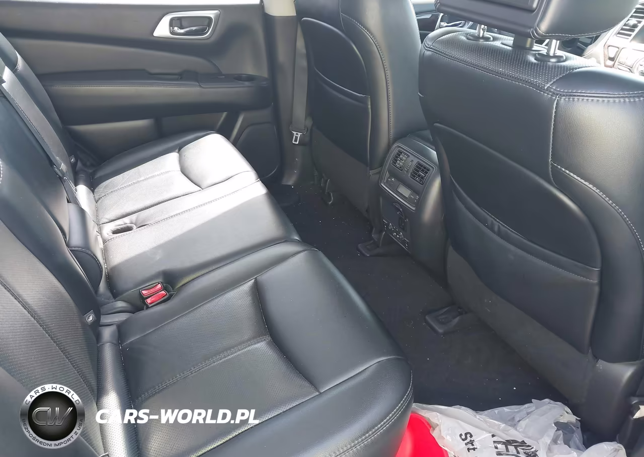 2015 Nissan Pathfinder Platinum VIN:5N1AR2MN4FC661710 - 8