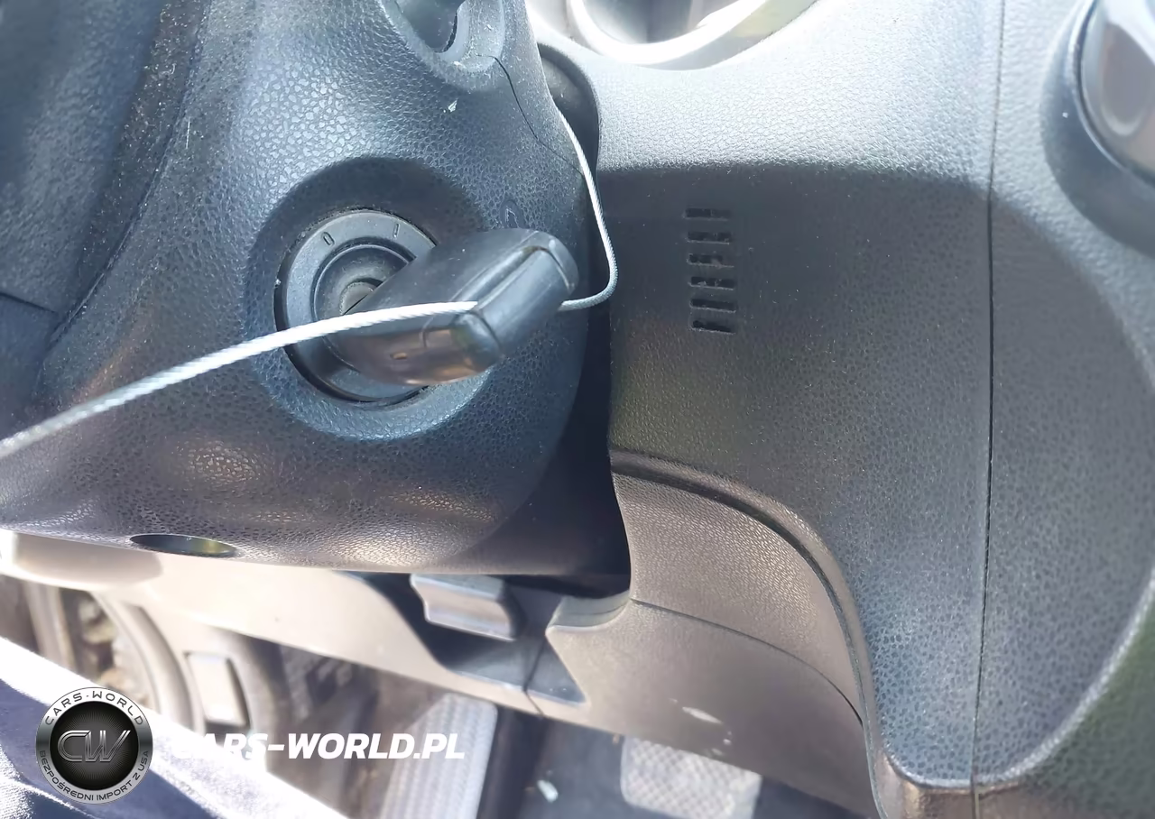 2011 Honda Fit Sport VIN:JHMGE8H53BS010686 - 11