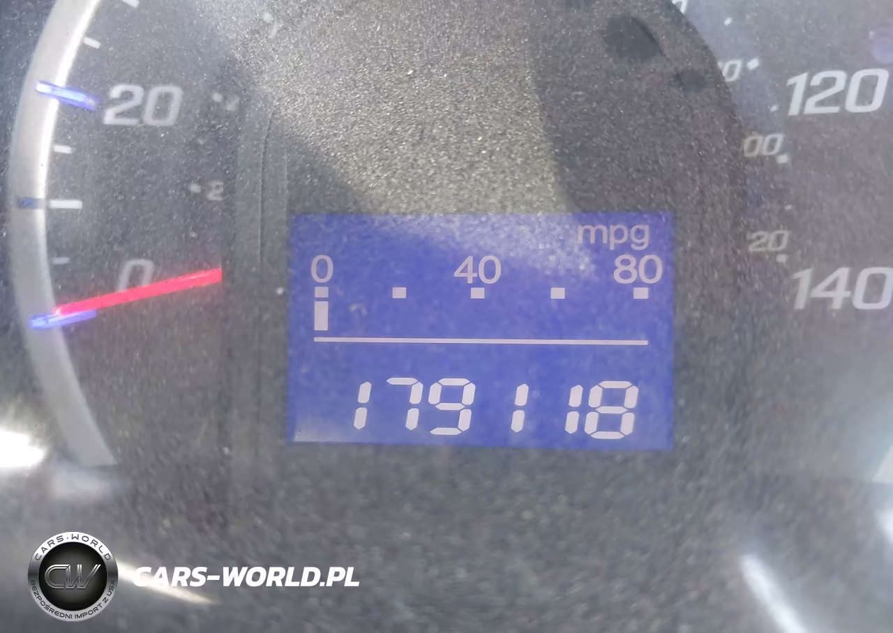 2011 Honda Fit Sport VIN:JHMGE8H53BS010686 - 15