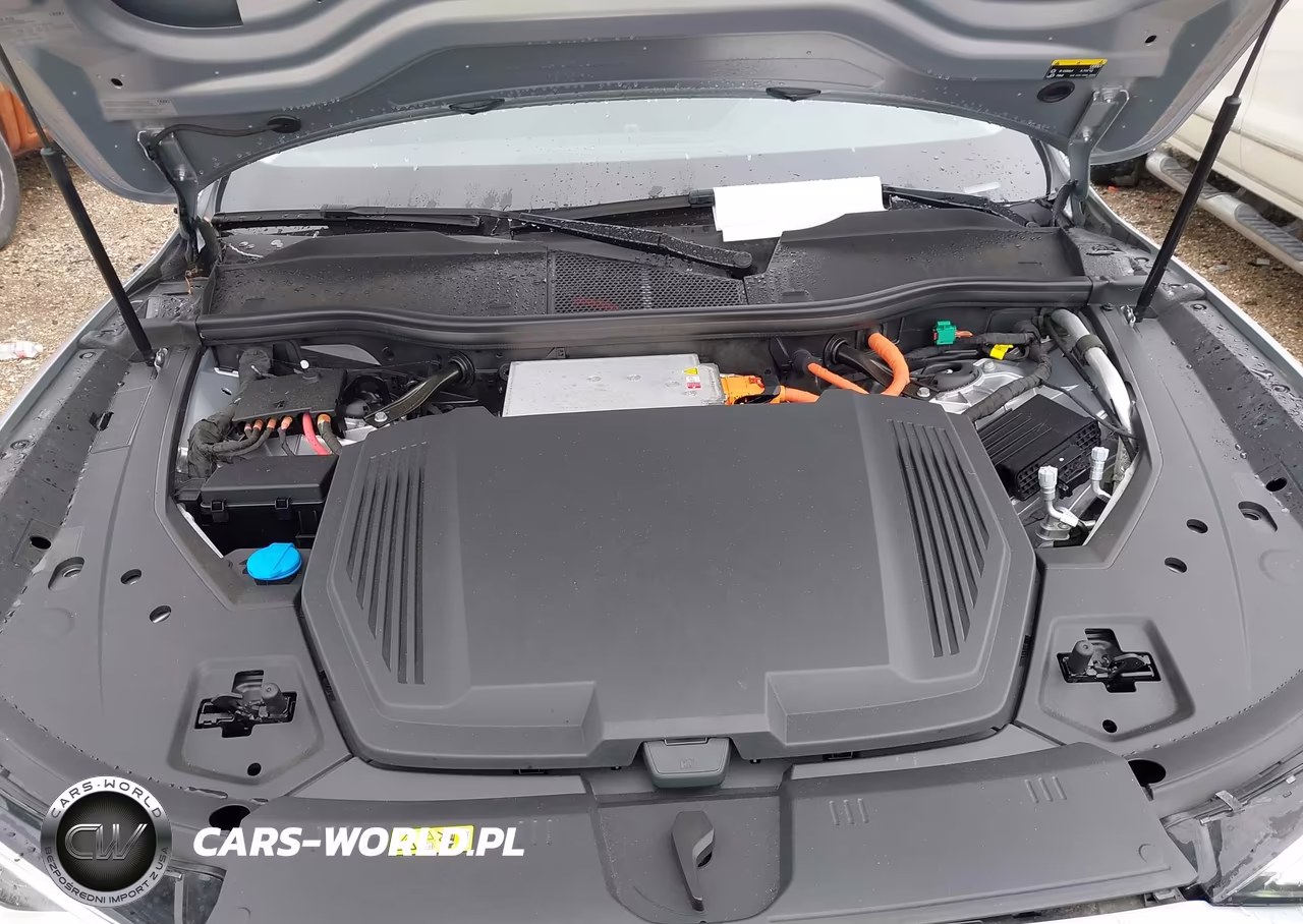 2021 Audi E-Tron Premium Quattro VIN:WA1AAAGEXMB025162 - 10
